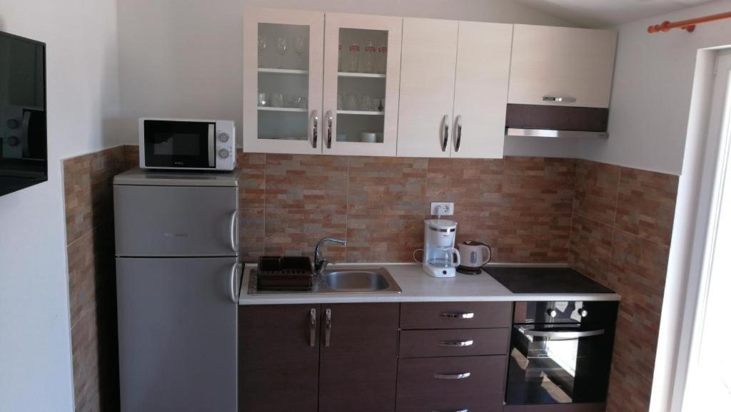 Apartman Darko Рогозница Екстериор снимка