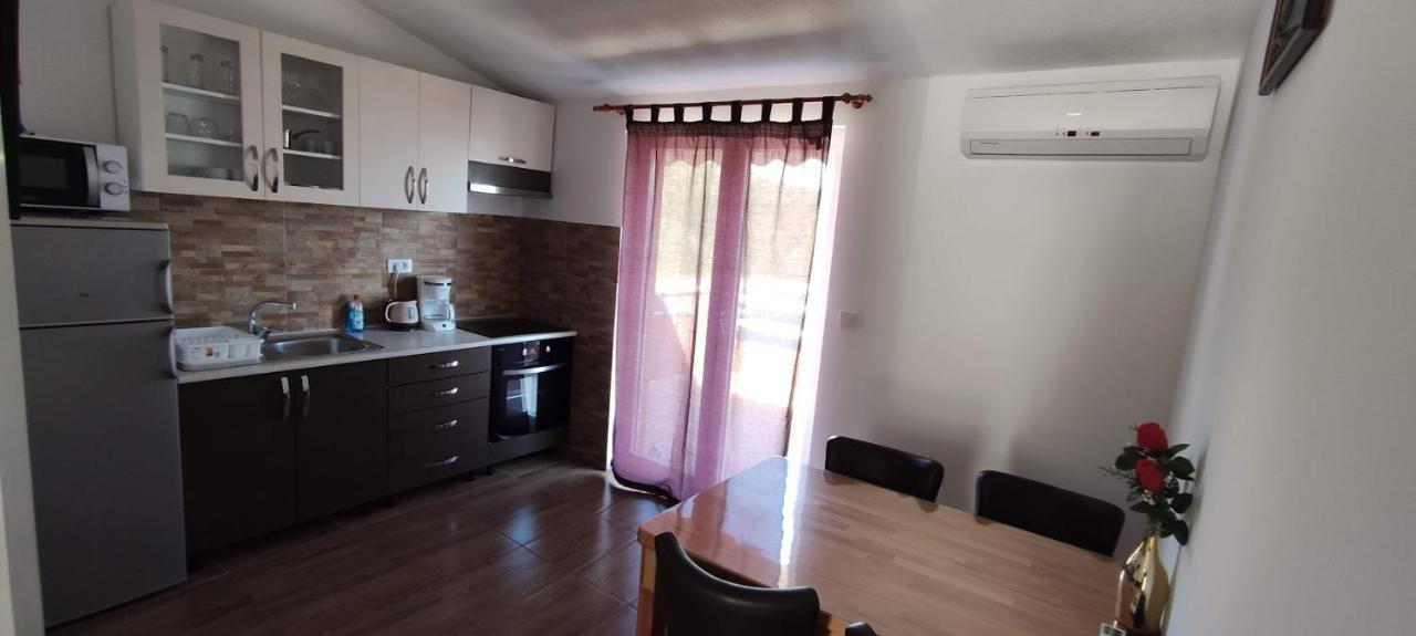 Apartman Darko Рогозница Екстериор снимка